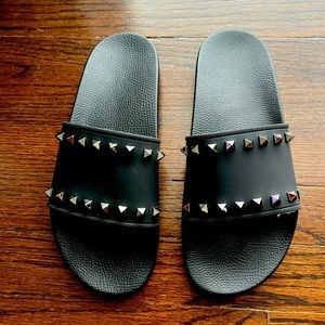 Valentino size 42 men’s sandal